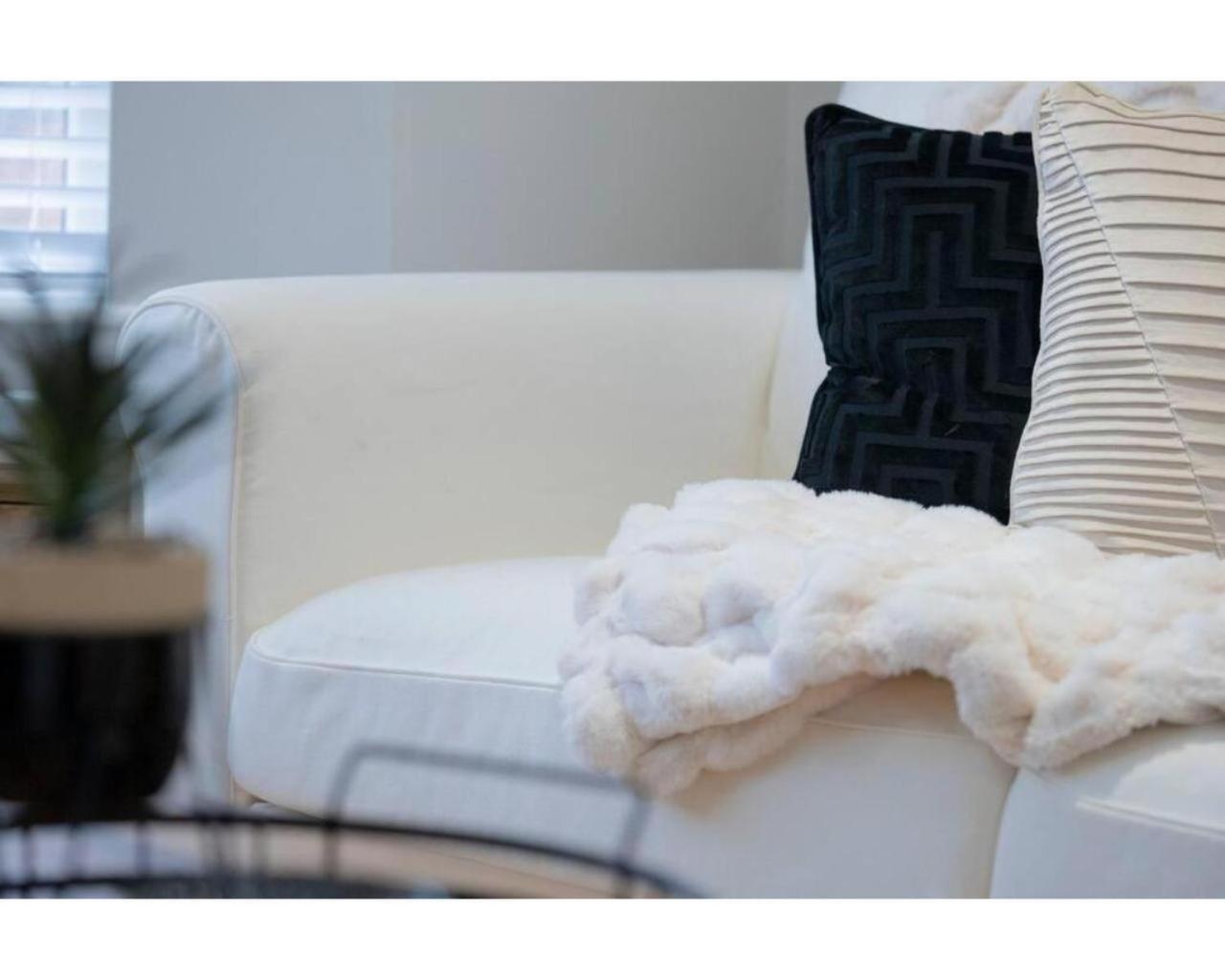Central Belfast Apartments Queen'S Hideaway ภายนอก รูปภาพ
