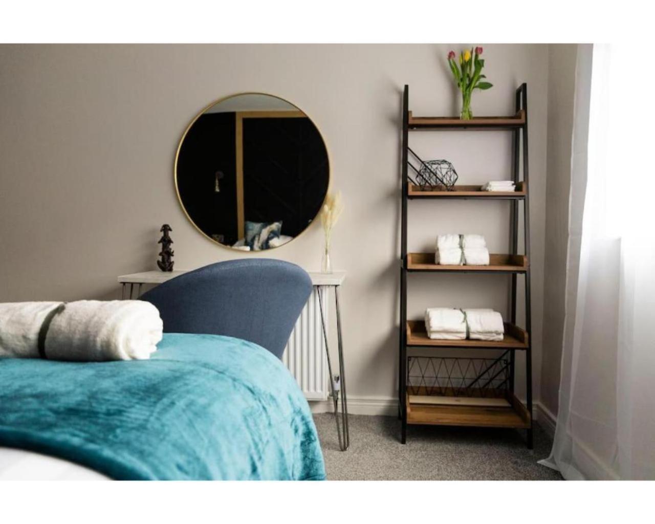 Central Belfast Apartments Queen'S Hideaway ภายนอก รูปภาพ