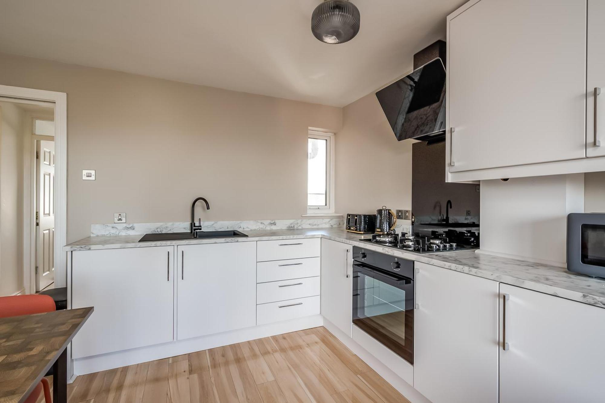 Central Belfast Apartments Queen'S Hideaway ภายนอก รูปภาพ