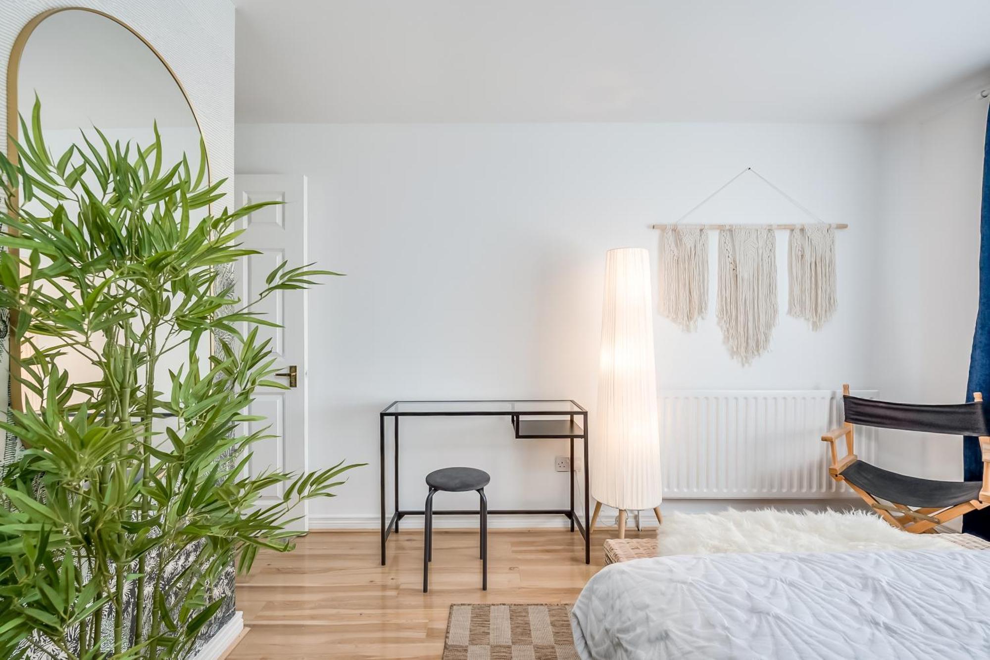 Central Belfast Apartments Queen'S Hideaway ภายนอก รูปภาพ